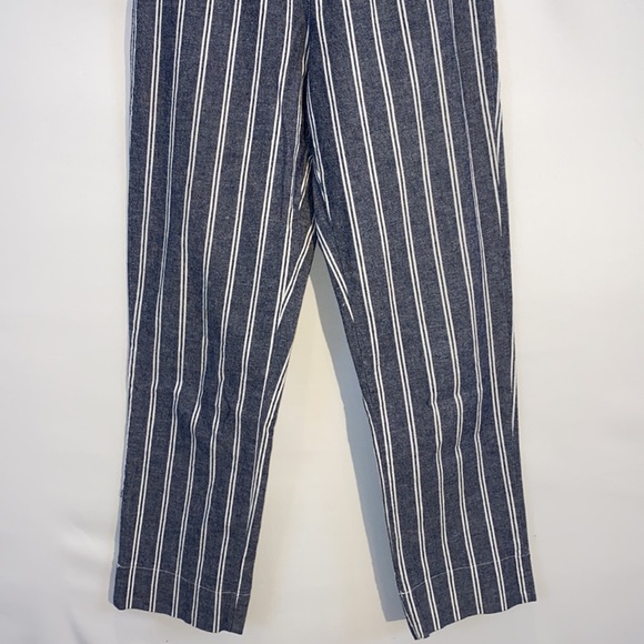 Brandy Melville Gray and White Striped Tilden High Waist Cropped Jeans Pants - Picture 6 of 16